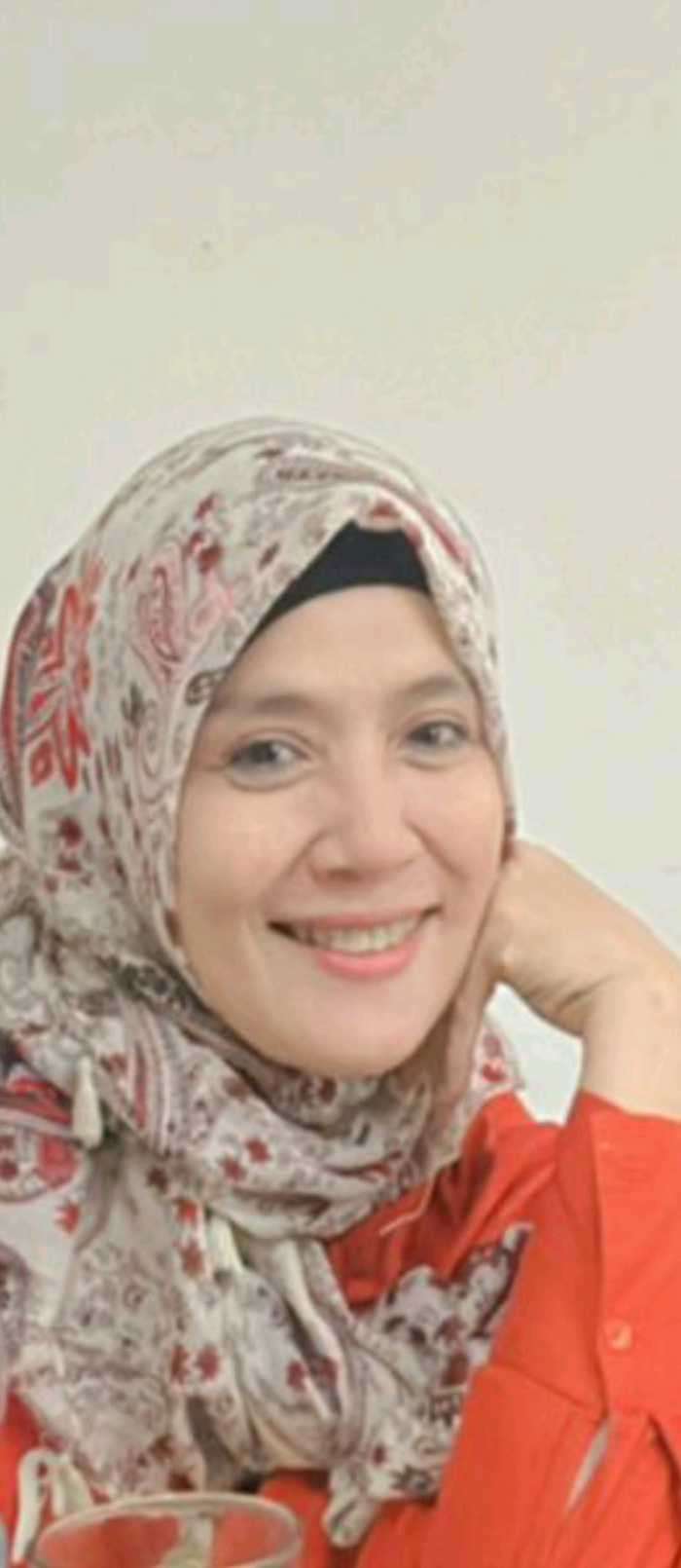 Dr Liza Mumtazah Damarwulan, S.E., M.Si.