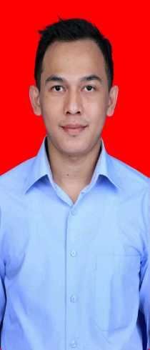 Ibnu Hadi, S.M.